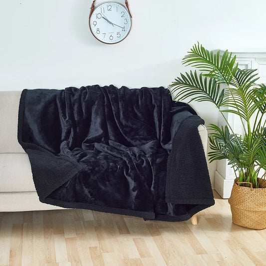 The Serene Cloud Blanket Black